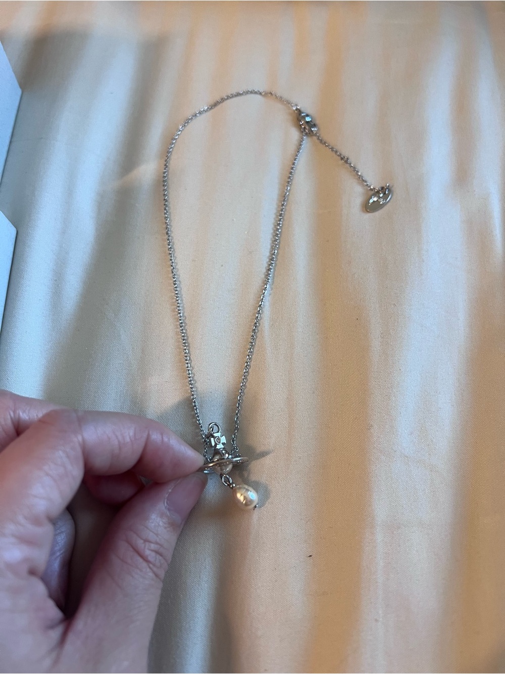 Vivienne Westwood Claude Emiliana Silver and White Pearl Charm Necklace - Picture 7 of 9